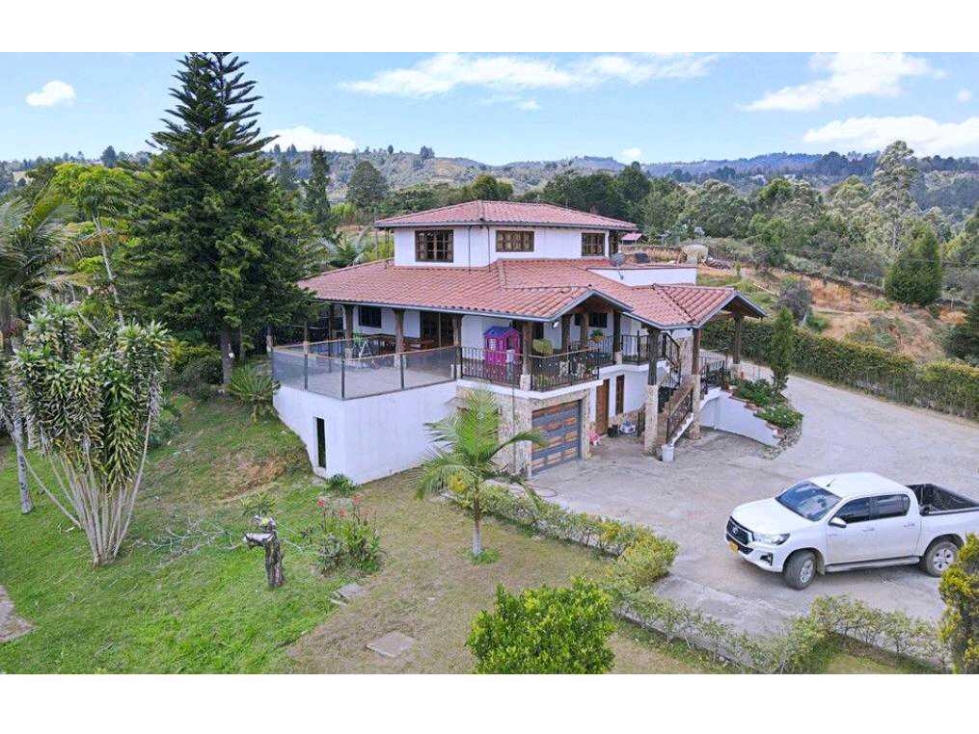 Finca en Guarne , Antioquia , Colombia.