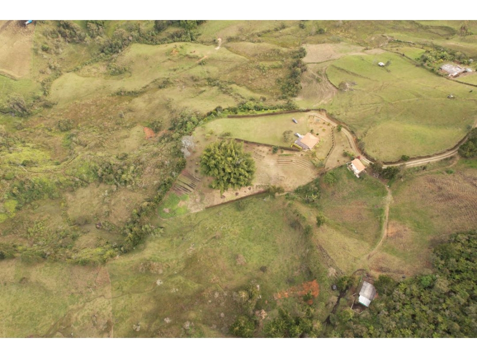 Finca en Marinilla con área de bosque nativo — foto 2