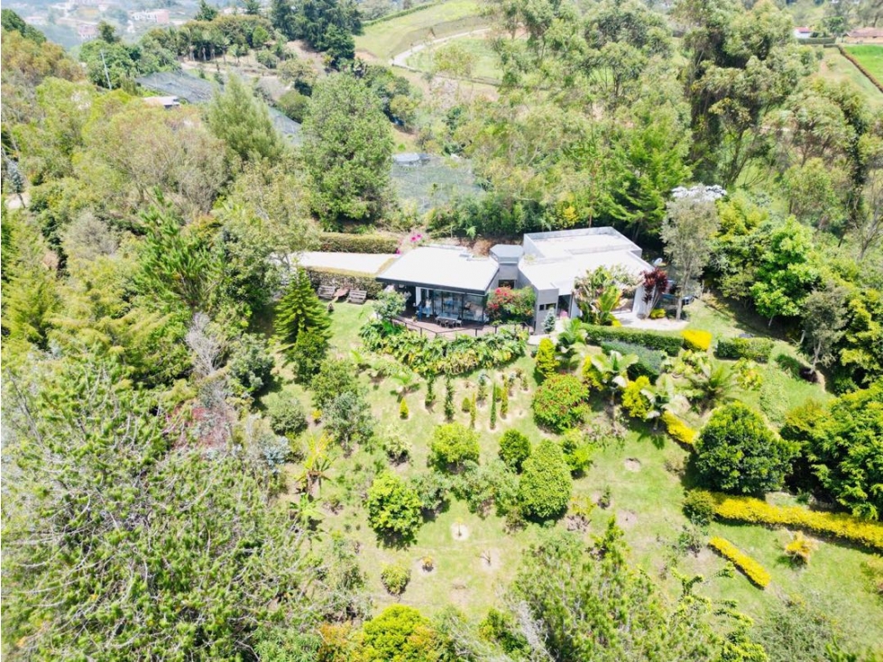 Casa campestre en parcelación cerrada excelente ubicación — foto 2