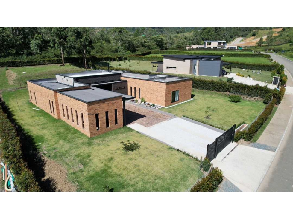 Finca en Parcelacion cerrada Vía La Ceja - Rionegro — foto 2