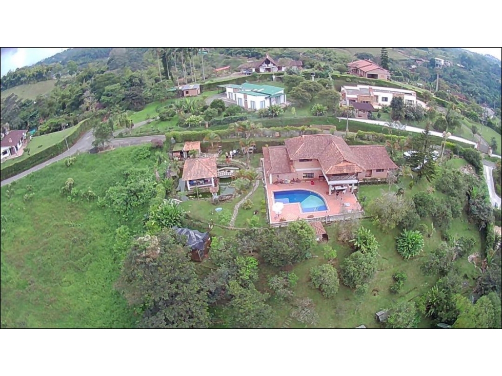 Finca en Venta en Pereira, Vía Armenia