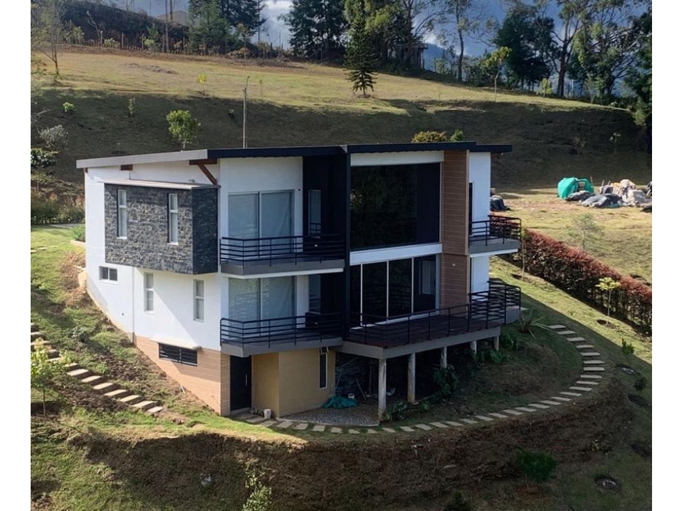 FINCA EN RENTA RIONEGRO JUAN DEL CORRAL - 1