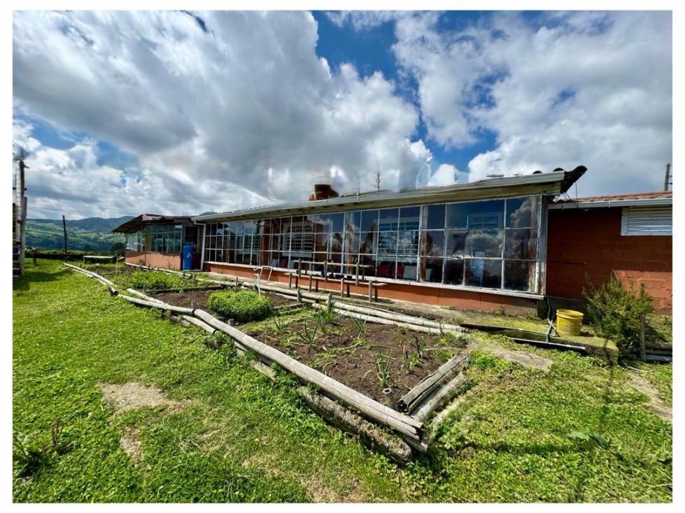 Finca en San Félix a 15 km de Medellín y 27 km de san Pedro de los mgr — foto 4
