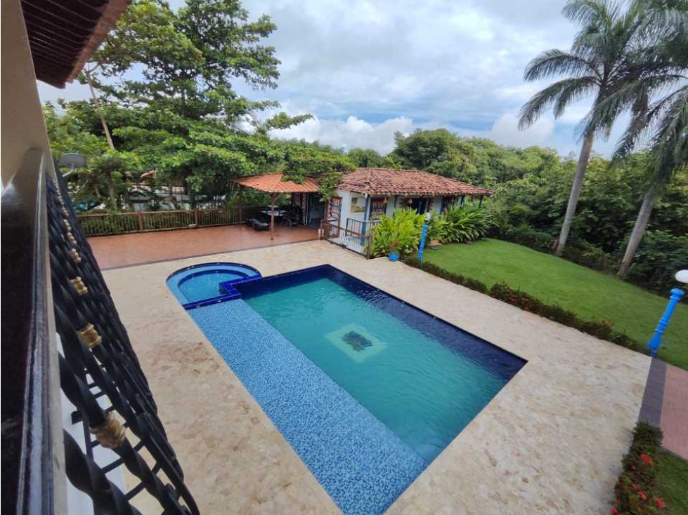 Finca de 10.200 m² con 19 alcobas en venta en San Jerónimo — foto 6