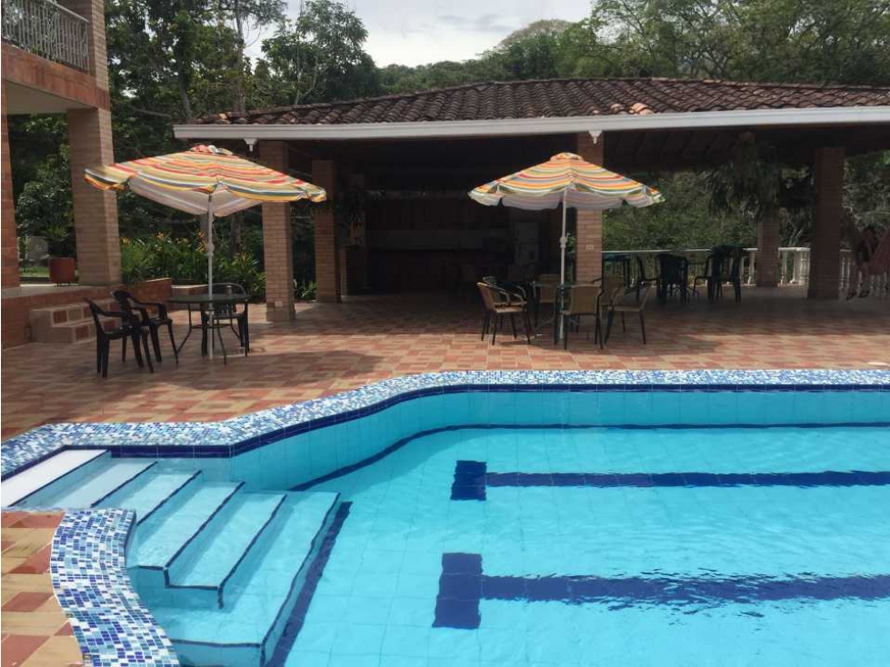 Finca en San Jerónimo, en venta — foto 3
