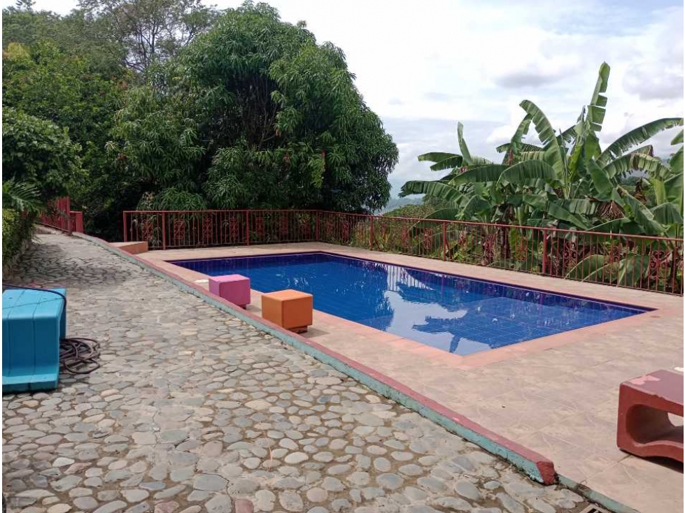 Finca en San Jerónimo en venta — foto 4