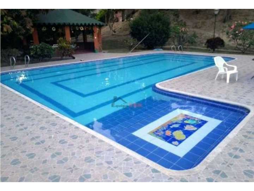 Finca en San Jerónimo en venta .