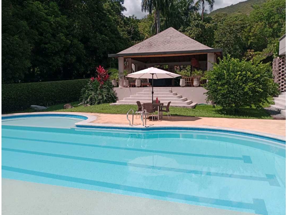 Finca en San Jerónimo estilo mediterráneo moderno. — foto 4