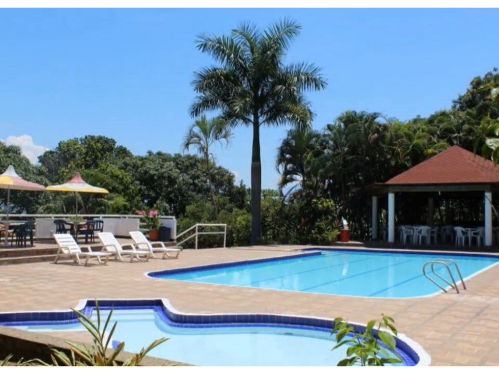 VENDO HERMOSA FINCA EN SAN JERONIMO TIPO HOSTERIA PERMUTA