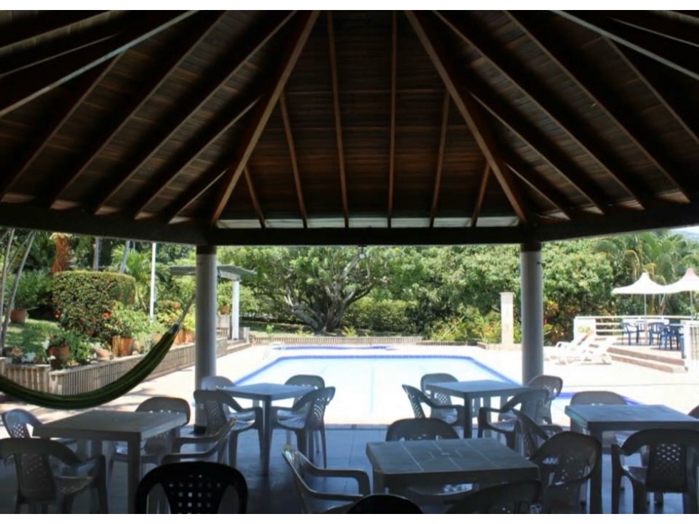 VENDO HERMOSA FINCA EN SAN JERONIMO TIPO HOSTERIA PERMUTA — foto 4