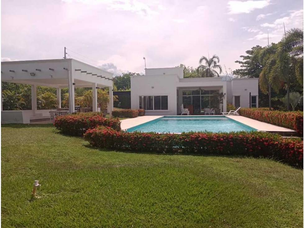Finca en Santa Fé de Antioquia, en venta.