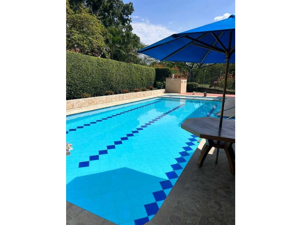 Finca de 1.500 m² con 6 alcobas en venta en Santa Fe de Antioquia — foto 3