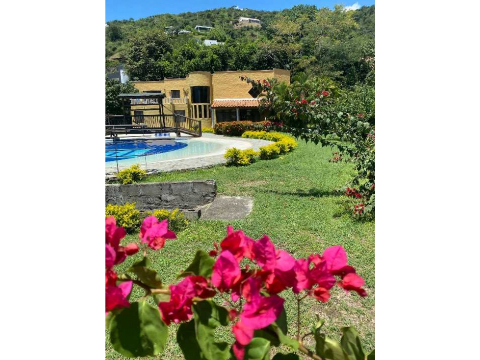 Finca En SantaFe De Antioquia en Parcelacion - 1