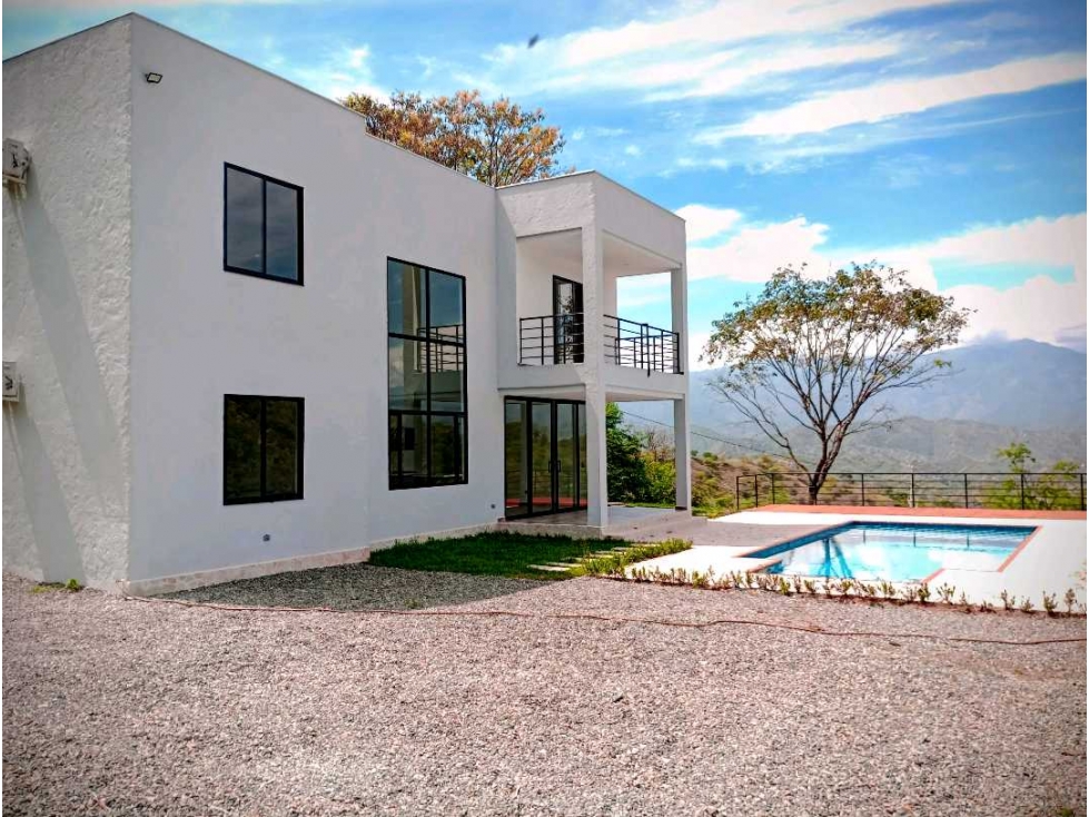 Finca en Sopetran en venta.