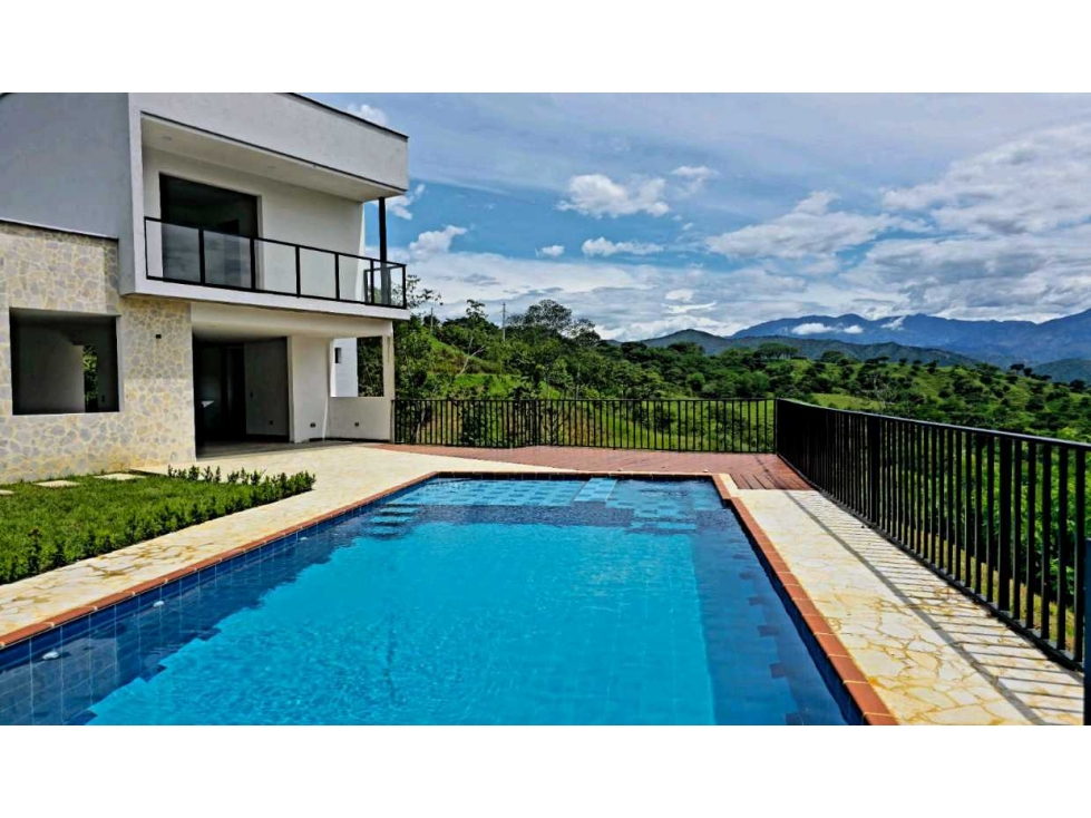 Finca en sopetran en venta.
