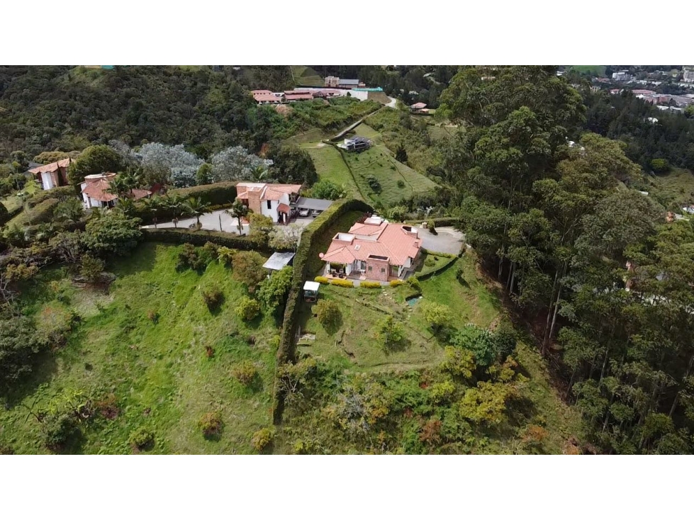 FINCA EN UNIDAD CERRADA EL RETIRO — foto 2