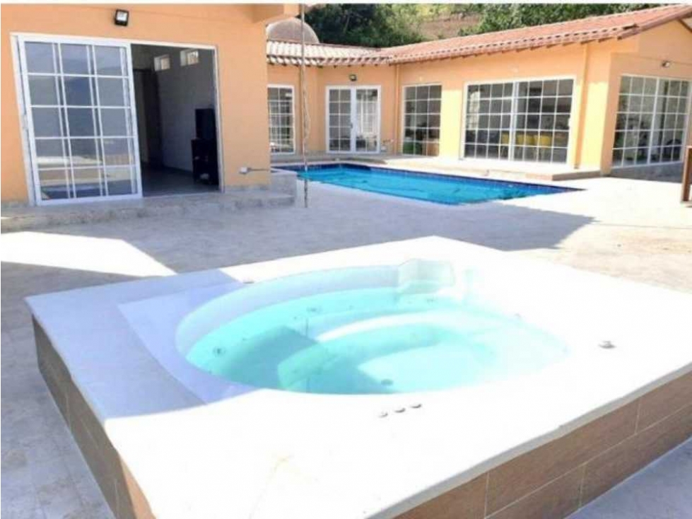 VENTA FINCA EN VENECIA, EN CONDOMINIO - 4