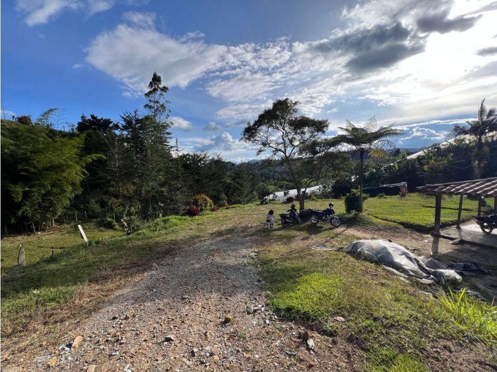 FINCA EN VENT EN SAN VICENTE | 3.900 M2| 450 MILLONES | ESCRITURA 100% — foto 3