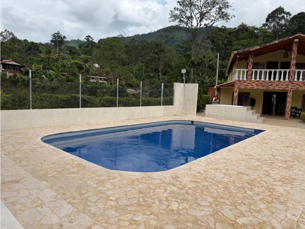 Casa en Venta en Andes Vía Jardín — foto 2