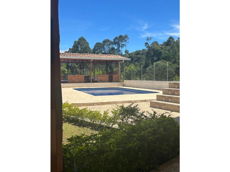 Casa en Venta en Andes Vía Jardín — foto 3