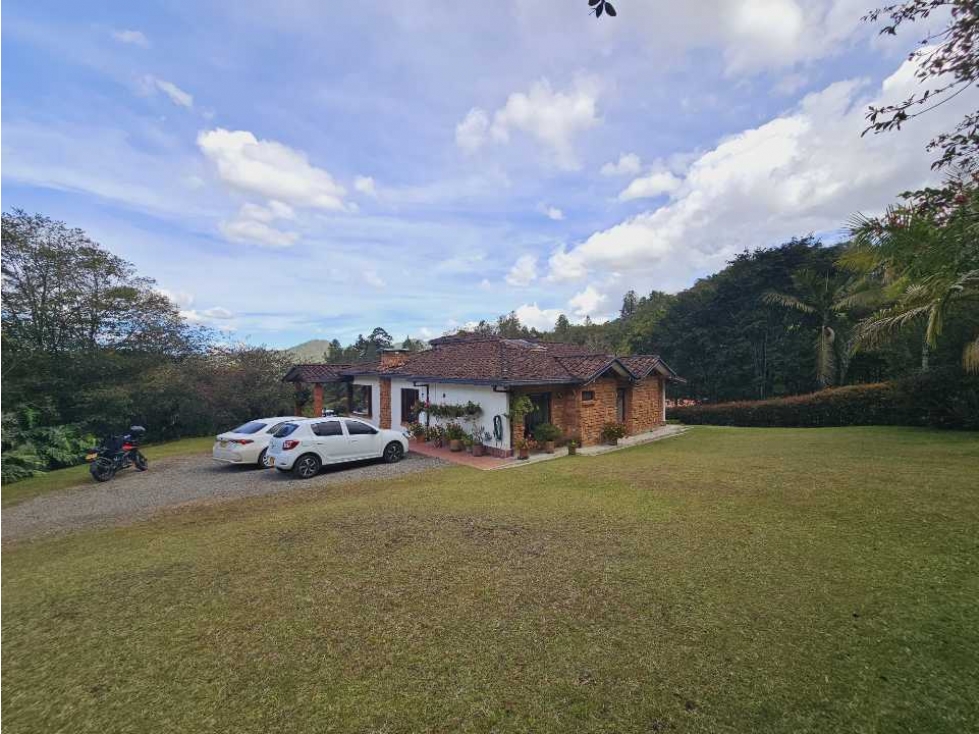 FINCA EN VENTA EL RETIRO ANTIOQUIA, SECTOR LA MARIA