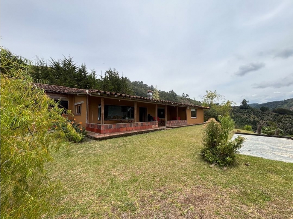 FINCA EN VENTA · EL RETIRO, VEREDA LA LUZ — foto 3