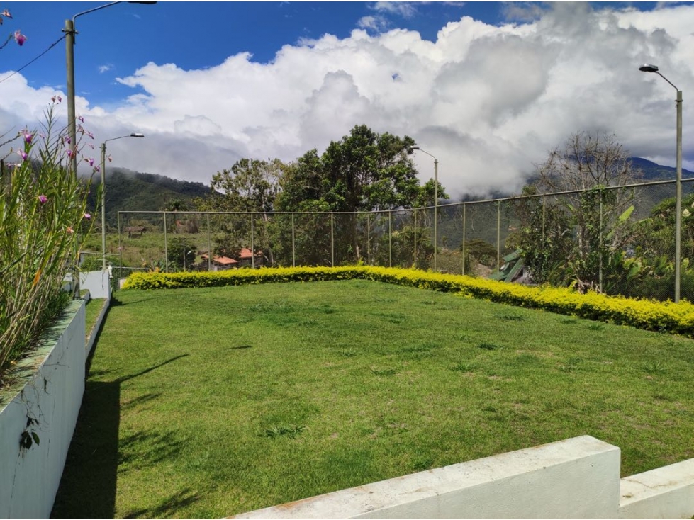 Finca en venta en condominio campestre - Lago Calima El Darién Valle - 5