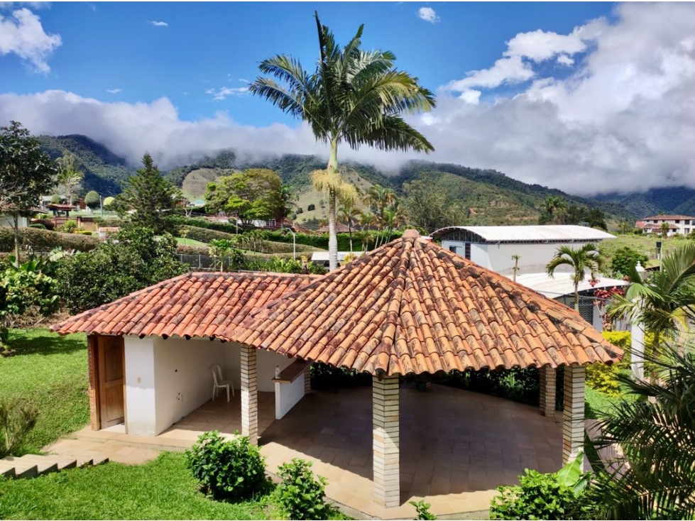 Finca en venta en condominio campestre - Lago Calima El Darién Valle - 6