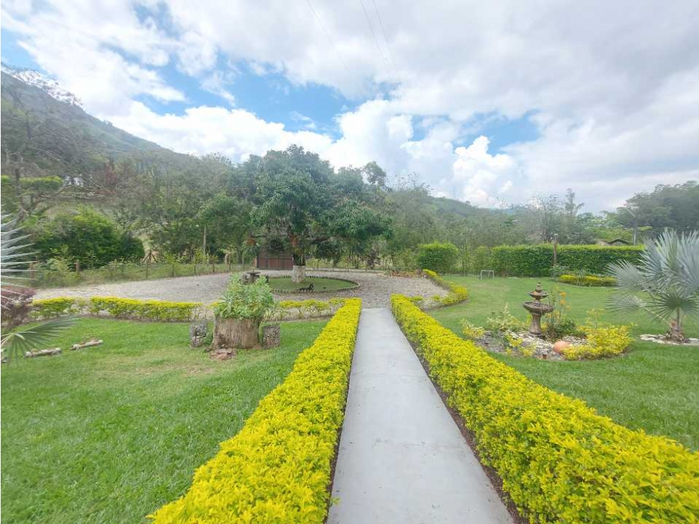 Finca Moderna con Kiosko para 40 Personas en Venta, Girardota — foto 4