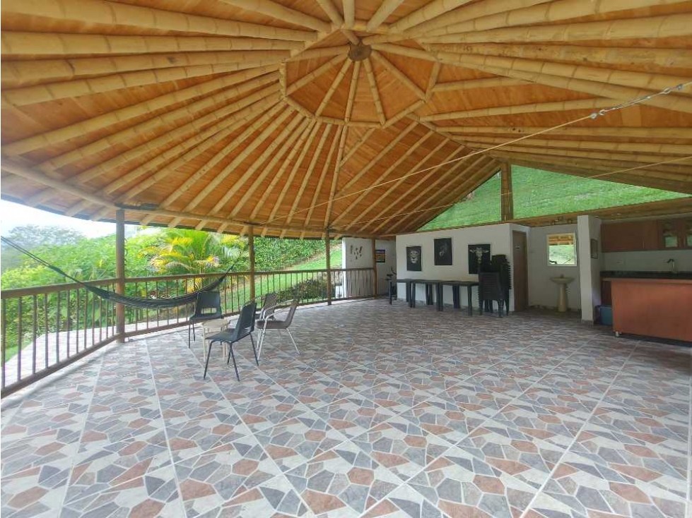 Finca Moderna con Kiosko para 40 Personas en Venta, Girardota — foto 6