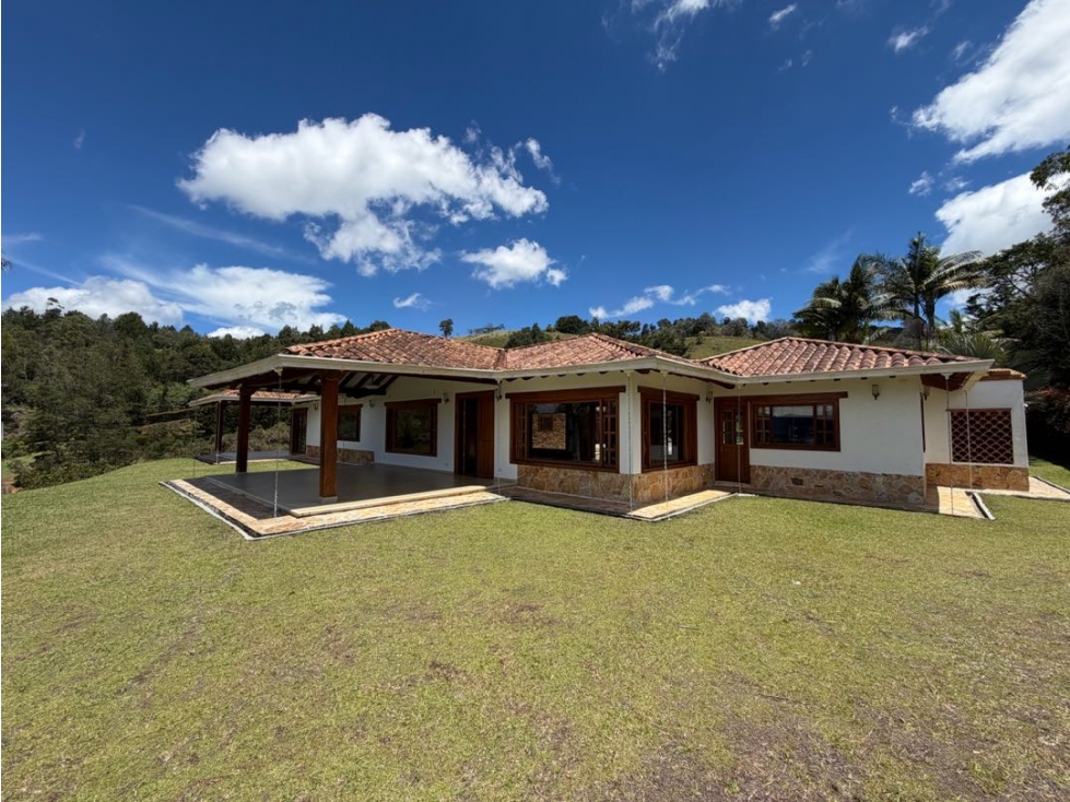FINCA EN VENTA UBICADA SECTOR BUEN GENIO EN LLANOGRANDE — foto 3