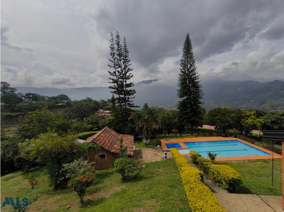 FINCA IDEAL PARA DESCANSO O INVERSION(MLS#250491) - 1