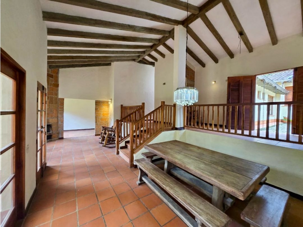 Venta Finca Independiente Alto Palmas SIN PEAJE INMERSA EN BOSQUE — foto 4