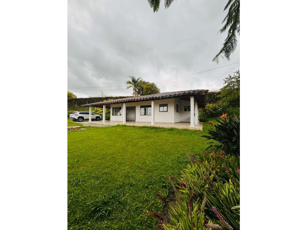 Finca independiente Carmen de Viboral vía el canada — foto 5