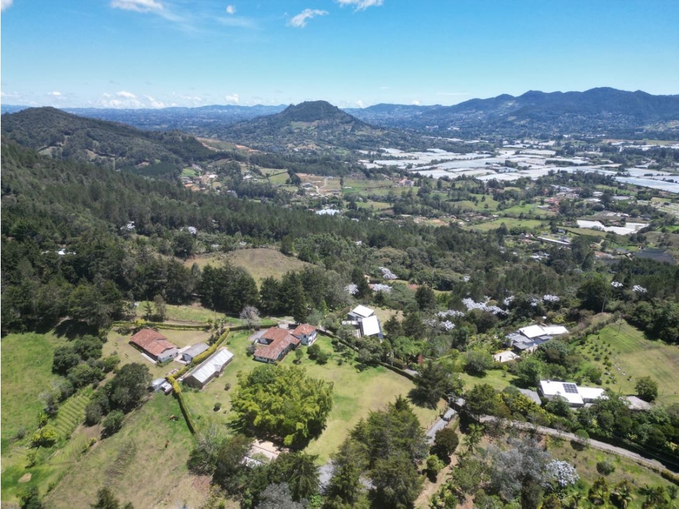 Finca independiente con citofonia virtual - 1