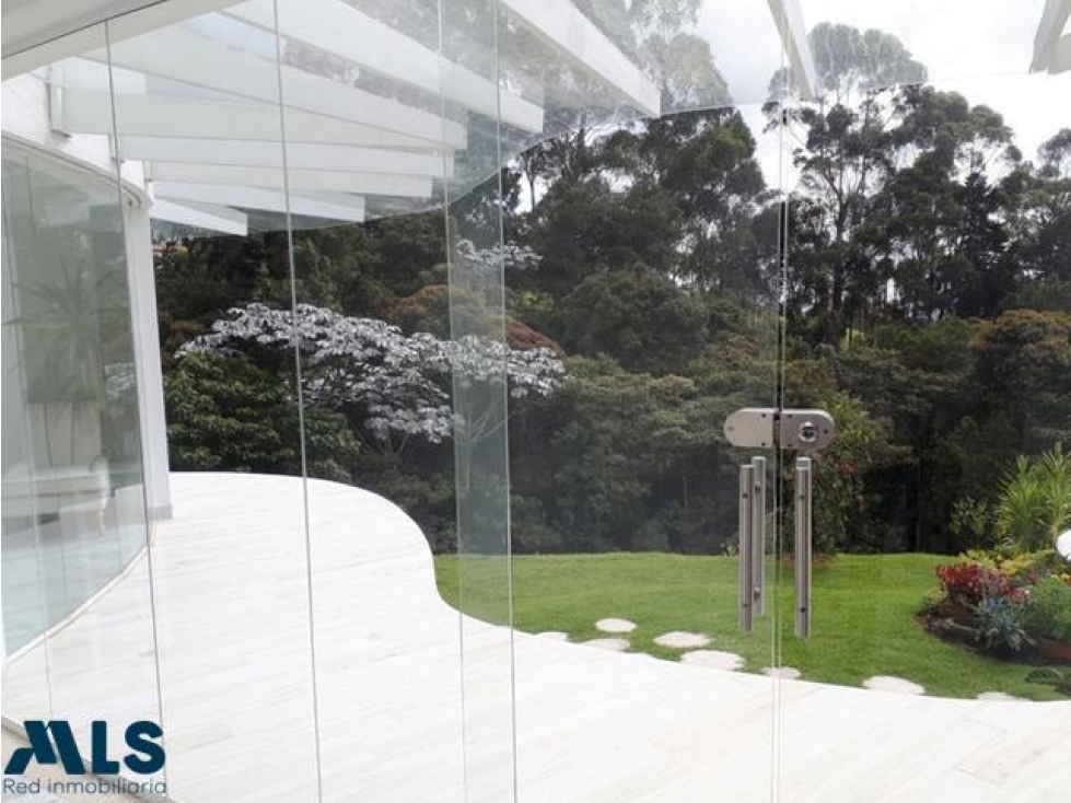 finca independiente en El Tablazo(MLS#242321)