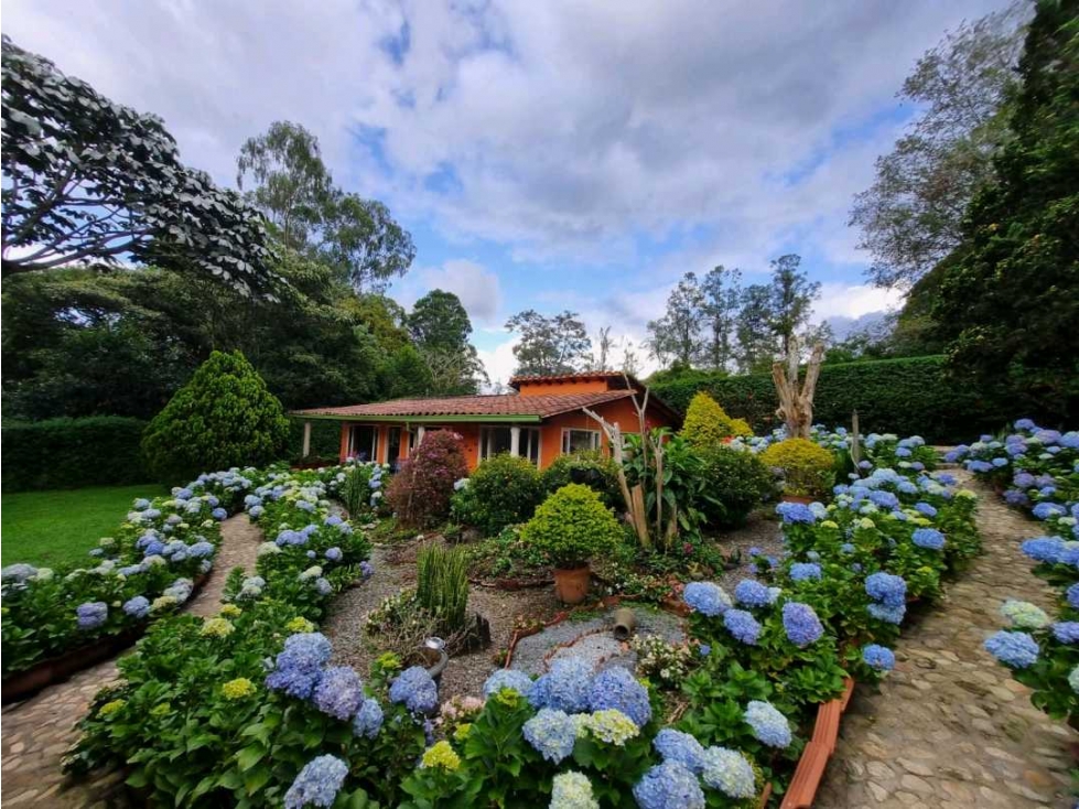 CASA CAMPESTRE INDEPENDIENTE EN PANTANILLO-EL RETIRO