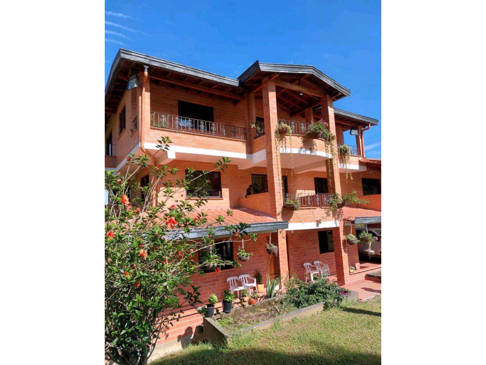 Finca Independiente Sector Crucero de San Vicente Guarne — foto 3