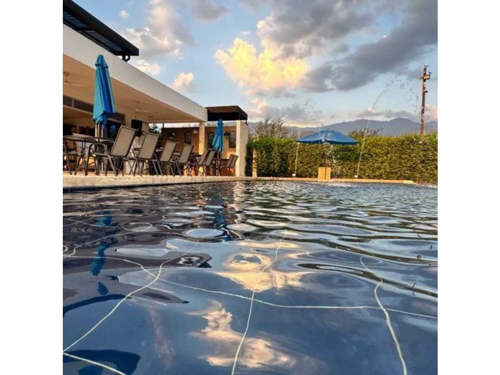 Finca moderna, en sopetran Antioquia en venta. — foto 3