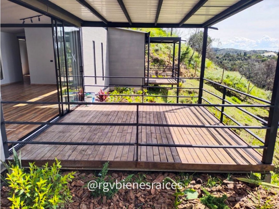 Finca Nueva para Estrenar en San Vicente | Lote 2.500 m² | Vista Panor — foto 4