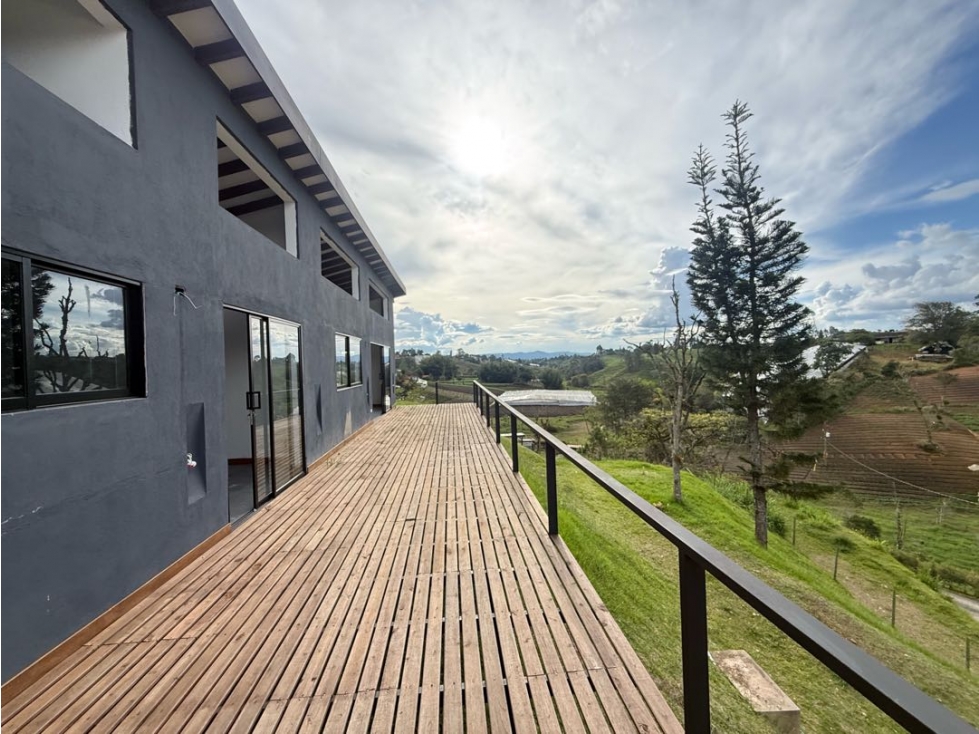 FINCA PARA ESTRENAR EN VENTA - EL CARMEN DE VIBORAL - VDA ALTO GRANDE