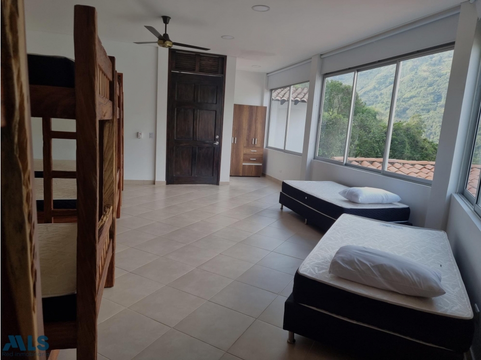 Finca recreativa a menos de 1 hora de Medellin(MLS#252584) - 6