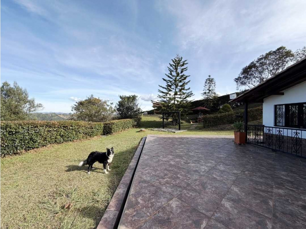 Finca recreativa en Santa Elena, Barro Blanco 12.700 m² — foto 3