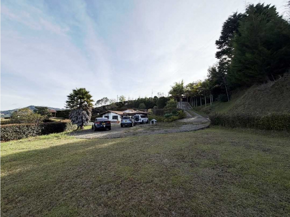 Finca recreativa en Santa Elena, Barro Blanco 12.700 m² — foto 4