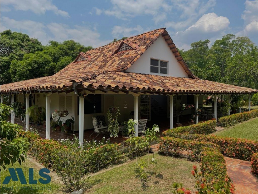 Finca recreativa en Santa fe de Antioquia(MLS#249787) - 1
