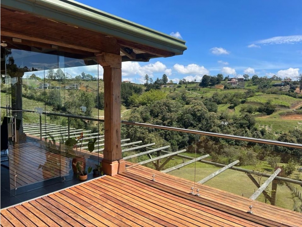 Finca Rionegro-El Carmen 11576 metros 1890 millones