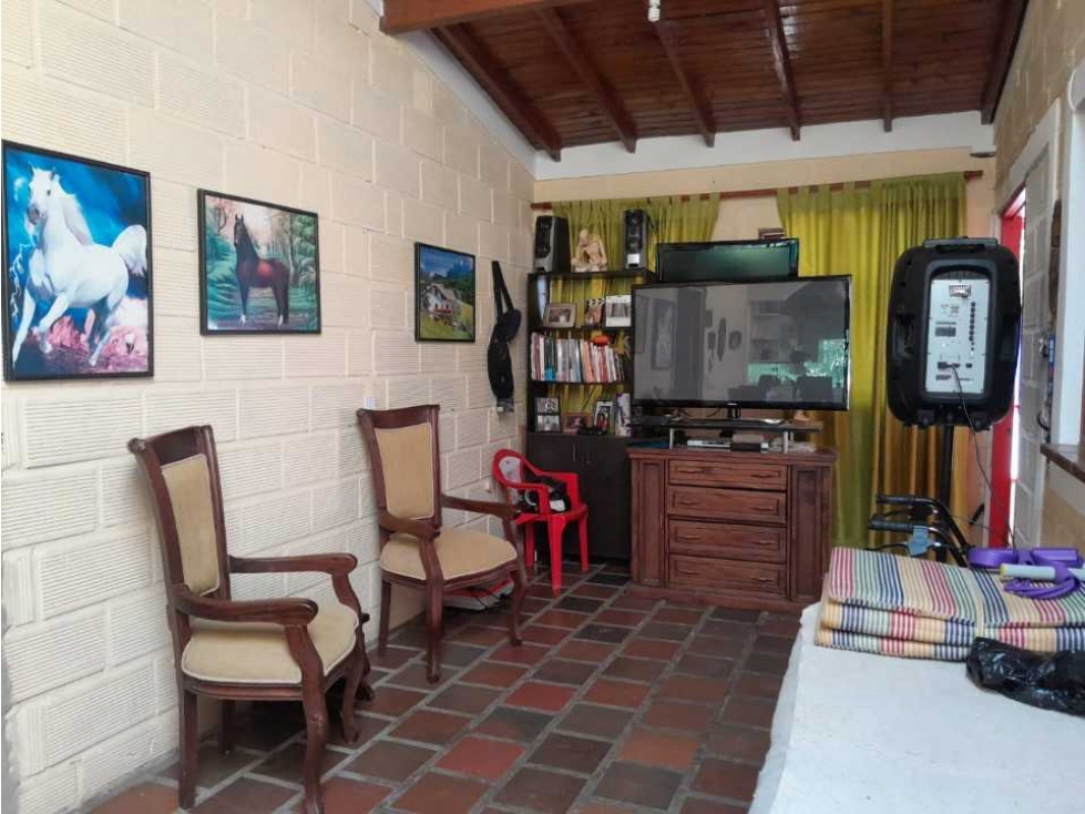 Finca san Jerónimo área 800 mts — foto 3