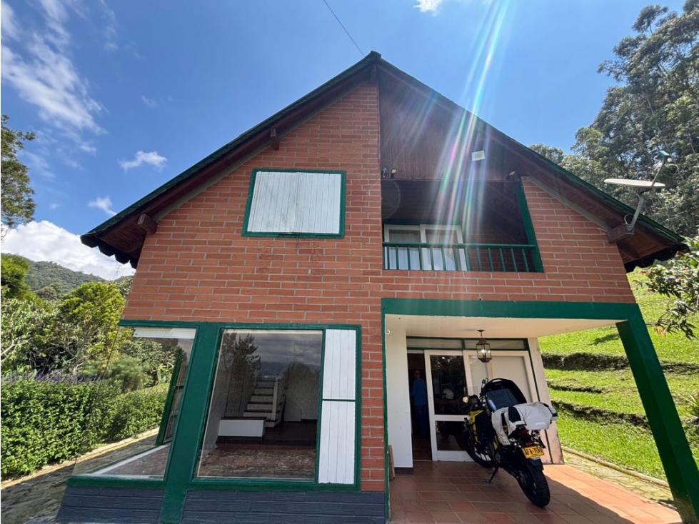 Finca tipo chalet suizo en Parcelacion en la ceja sector el yarumo — foto 4