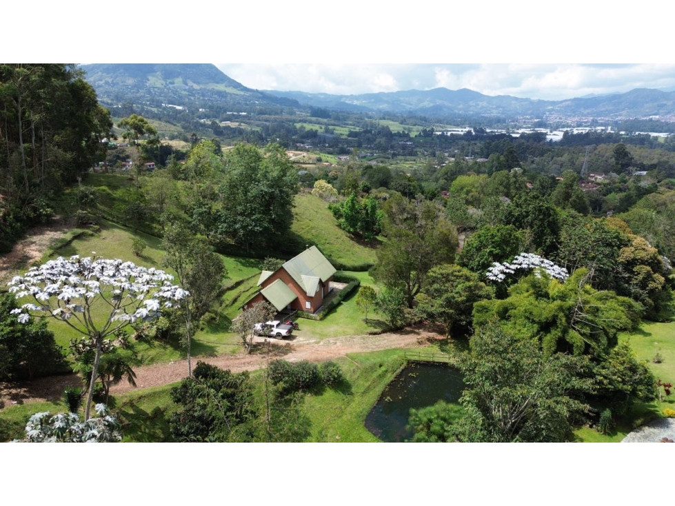 Finca tipo chalet suizo en Parcelacion en la ceja sector el yarumo — foto 6