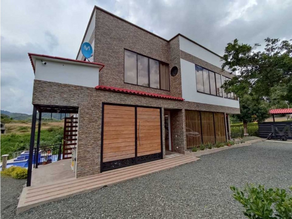 Finca vacacional en Combia - 2